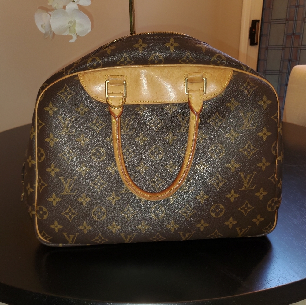 Louis Vuitton Handbag